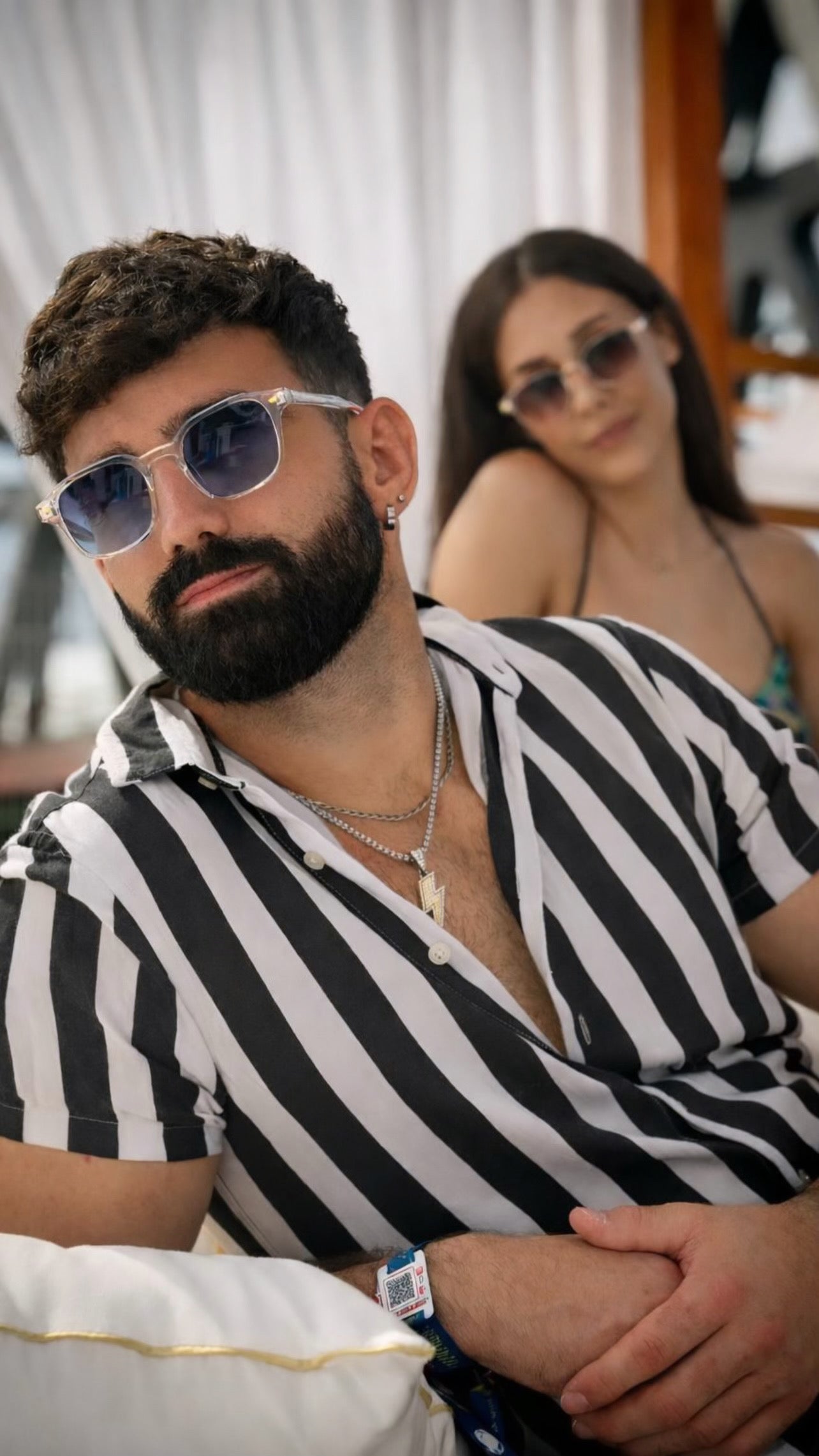 ESSENTIELS